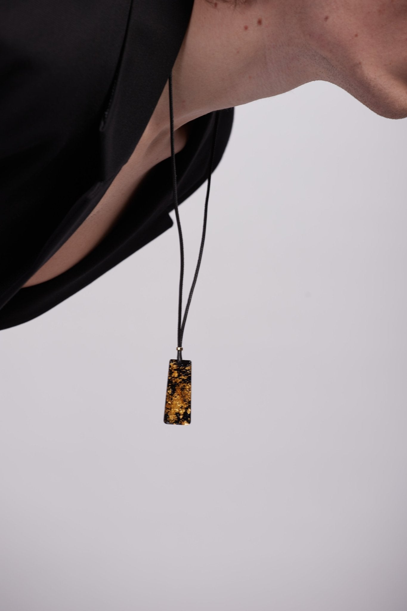 Purity Dialogue - Black Crystals - Pure Gold 24kt - Raw Energy